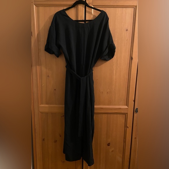 Like New Everlane Black Belted Jumpsuit - Picture 3 of 4